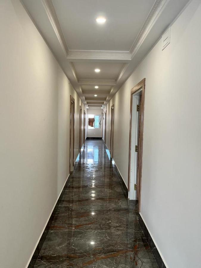 Seema Palace Inn 1 Km From Railwaystaion 迈索尔 外观 照片
