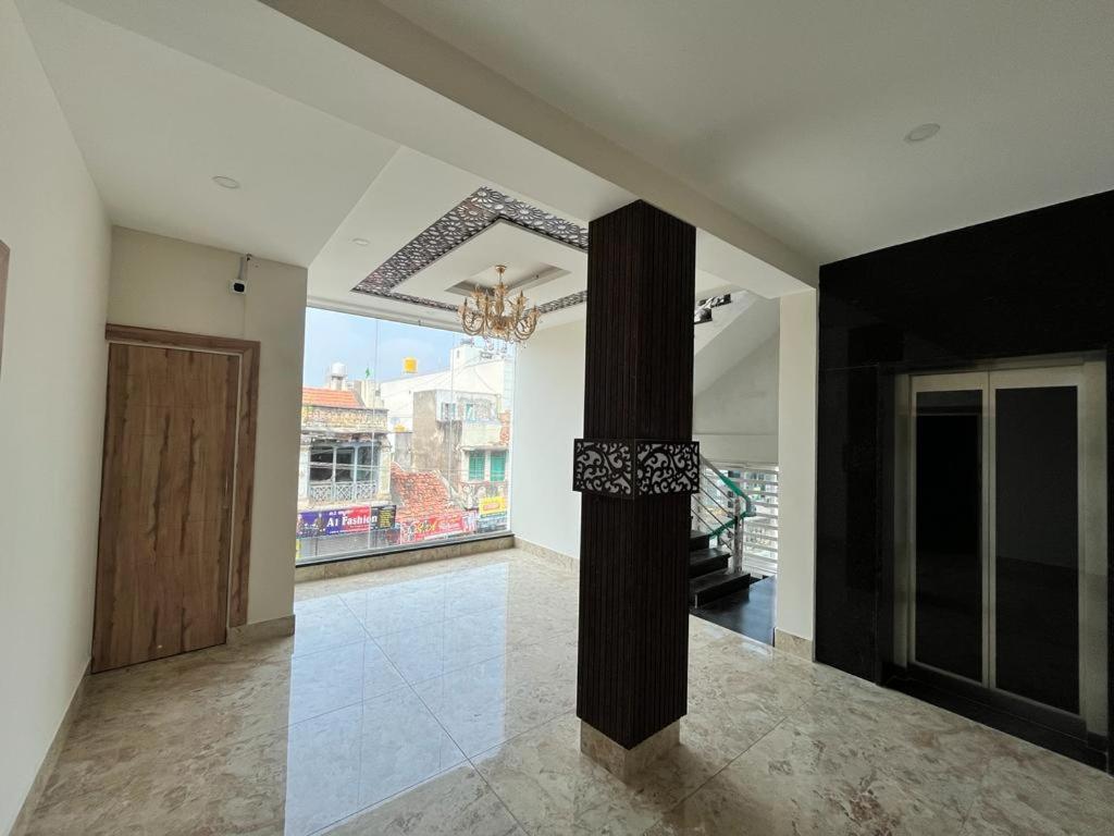 Seema Palace Inn 1 Km From Railwaystaion 迈索尔 外观 照片
